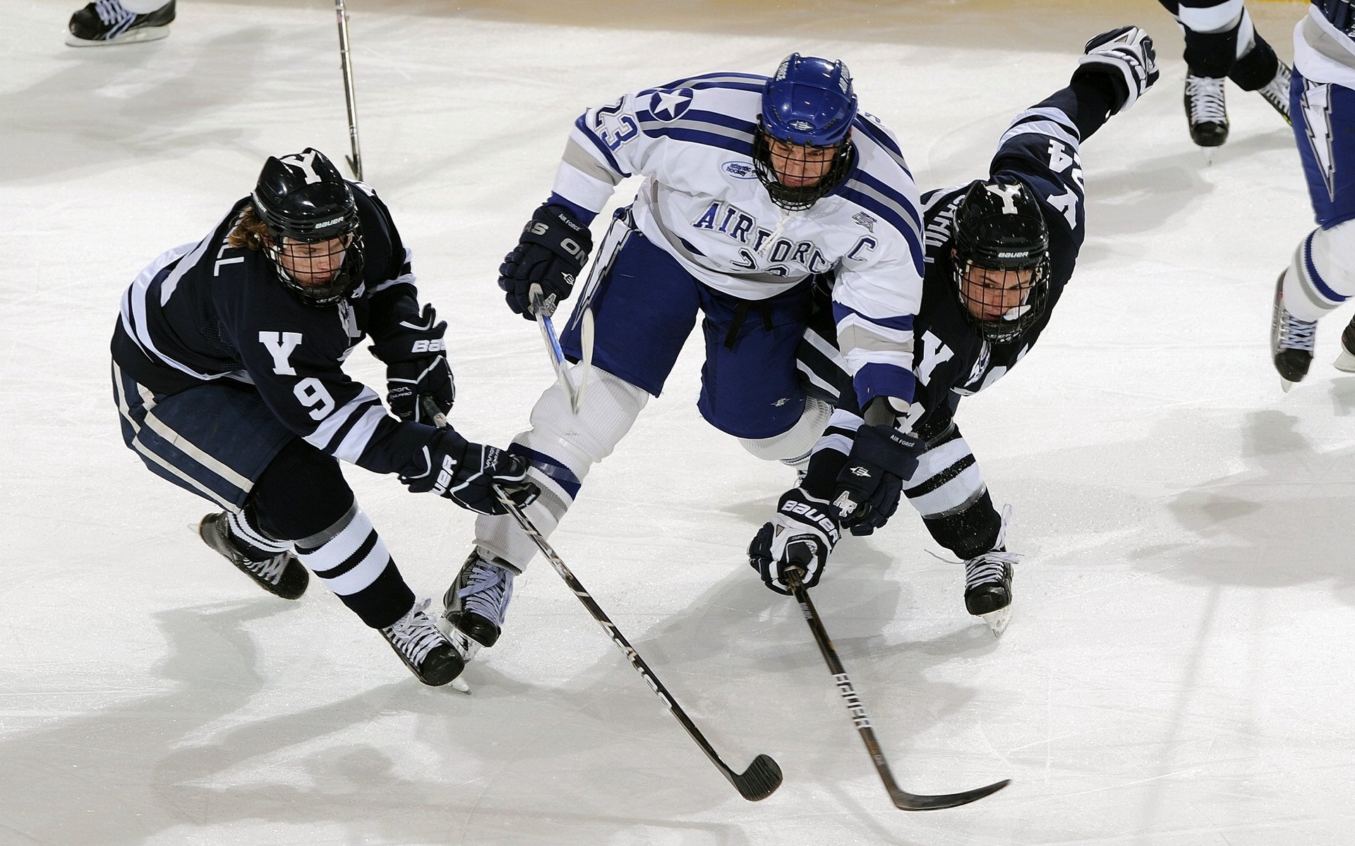 美洲杯逆转战：展现团队力量的精彩场面，2021美洲杯转播方