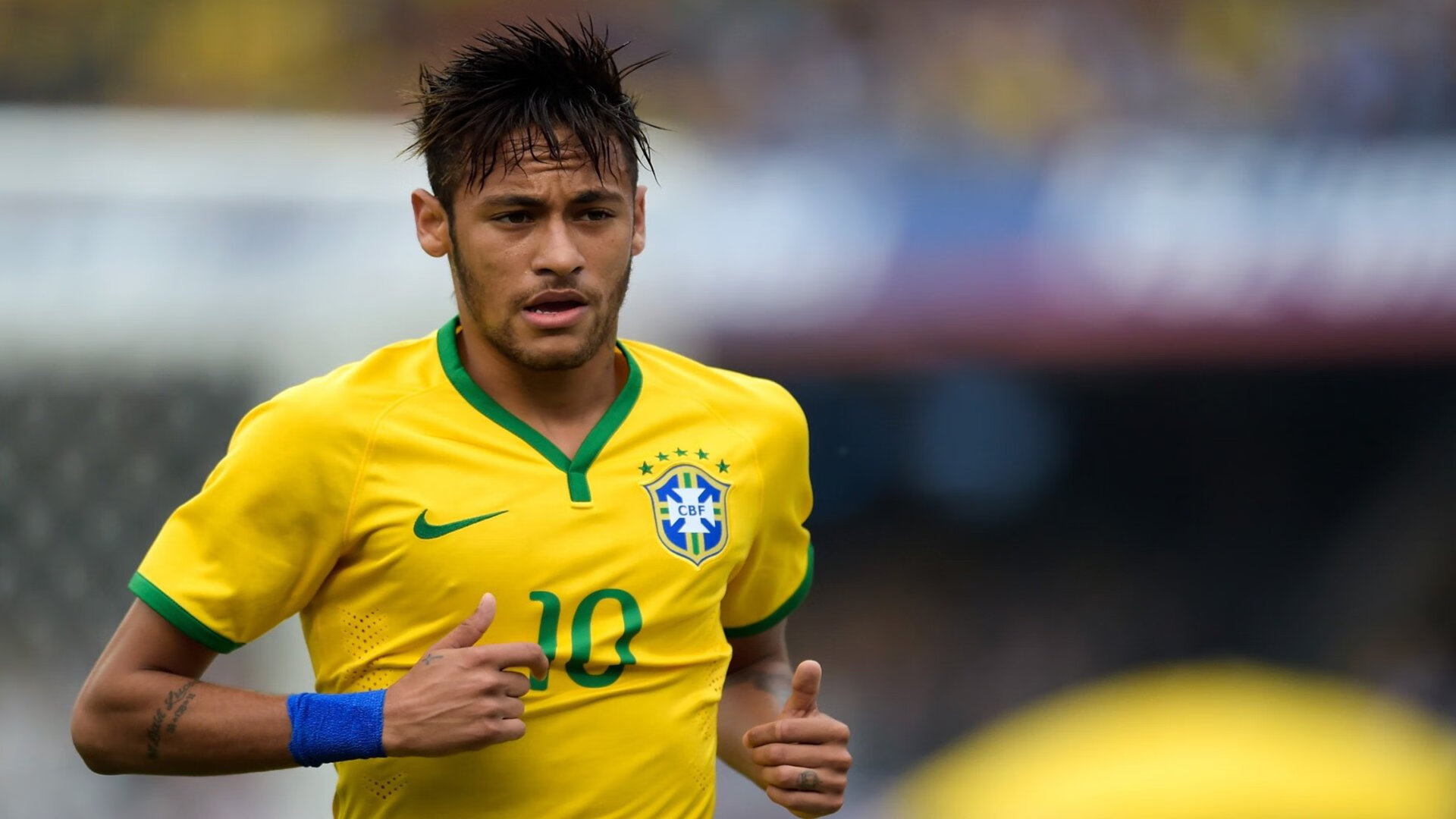 英超史诗战役：血性拼搏永不言弃，英超战绩